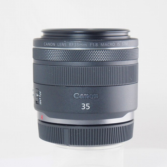 キヤノン RF35/1.8 マクロ IS STM
