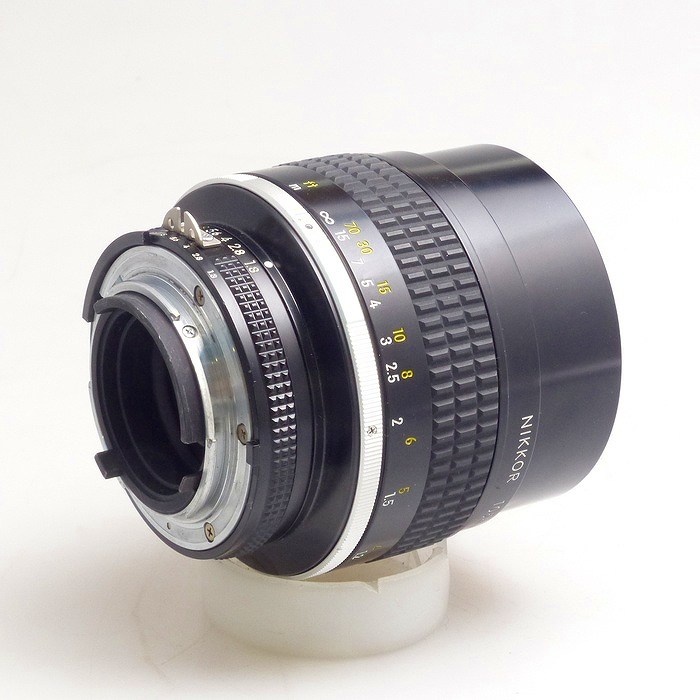 ニコン AI-S 105/F1.8