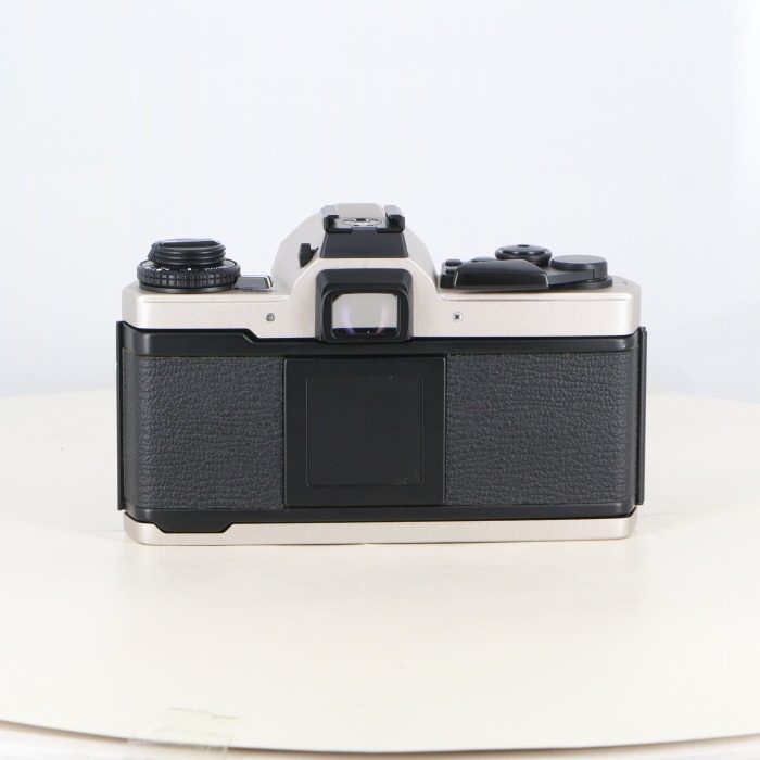 オリンパス OM-4 Ti ボディ