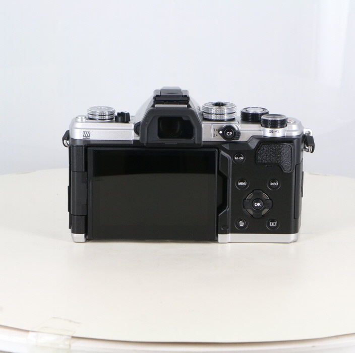 OM SYSTEM OM-3 ボディ