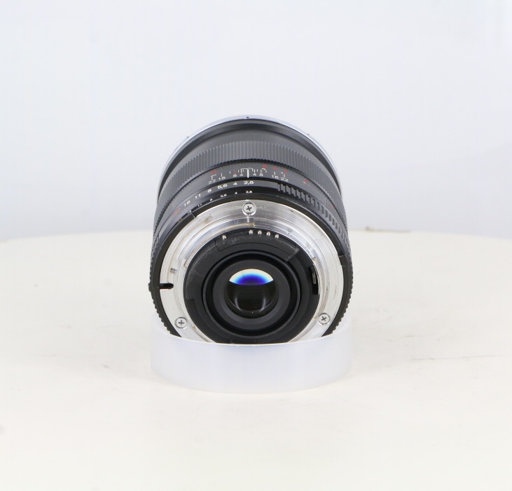 コシナ ディスタゴンT*25/2.8 ZF.2 ニコンFマウント用