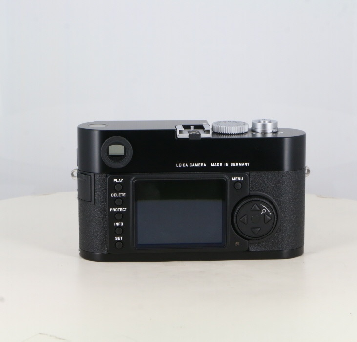 ライカ M8ブラック スペシャル レッドロゴ