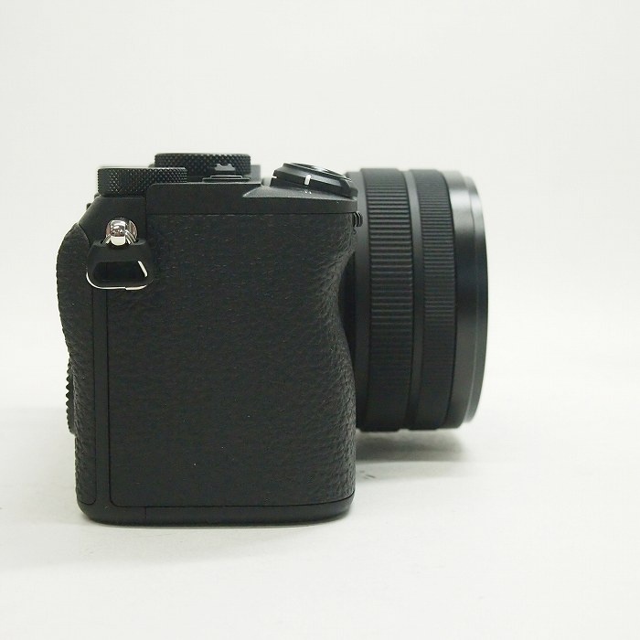 ソニー α7CII(ILCE-7CM2) ズームレンズキット ブラック