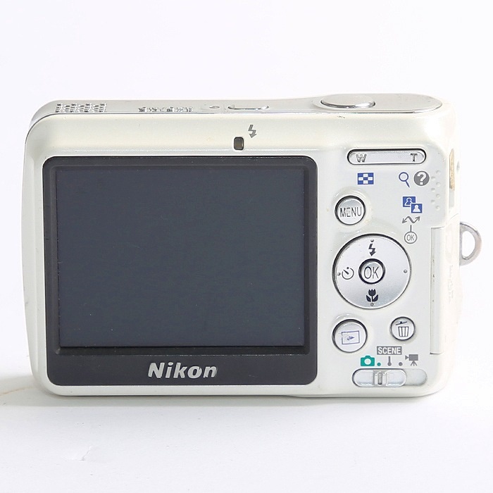 ニコン COOLPIX L6 ホワイト