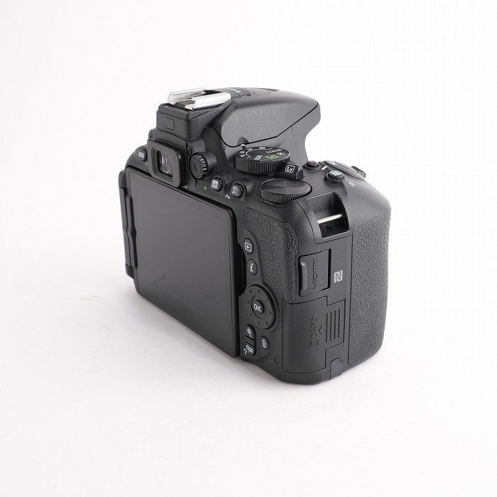 ニコン D5600 ボディ