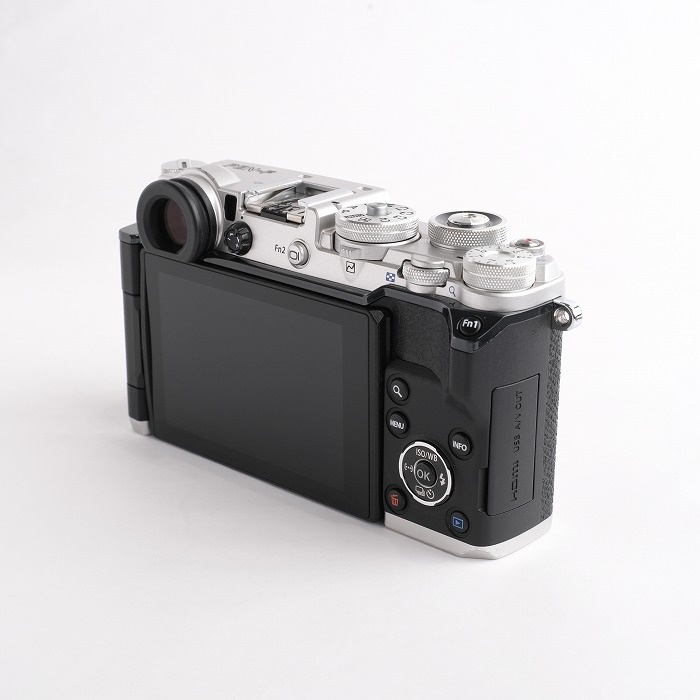 オリンパス PEN-F ボディ シルバー