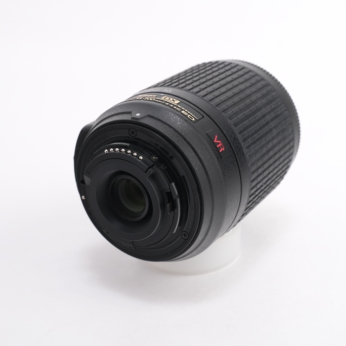 ニコン AF-S DX VR 55-200/4-5.6G IF-ED