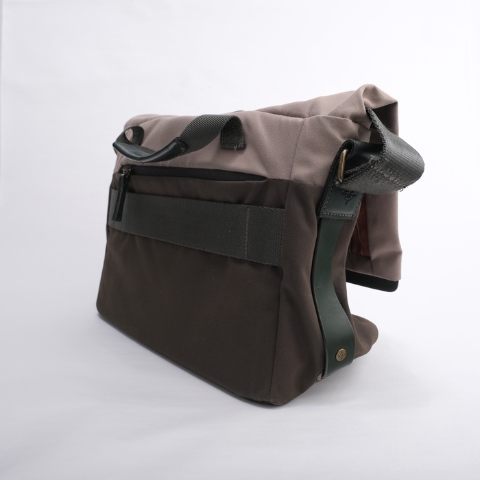 ソノタ ナショナルジオグラフィック カメラショルダーバッグ