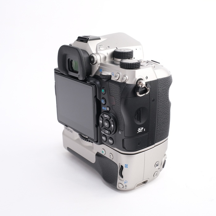 ペンタックス K-1 MARK2 ボディ シルバーエディション