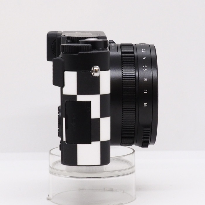 ライカ D-LUX7 Vans x Ray Barbee