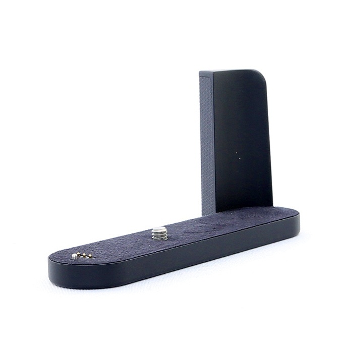 ライカ Leica Q3用 ハンドグリップ HG-DC1 ワイヤレスチャージャー対応