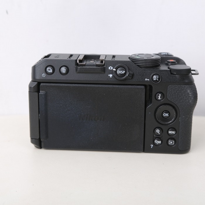 ニコン Z 30 ボデイ