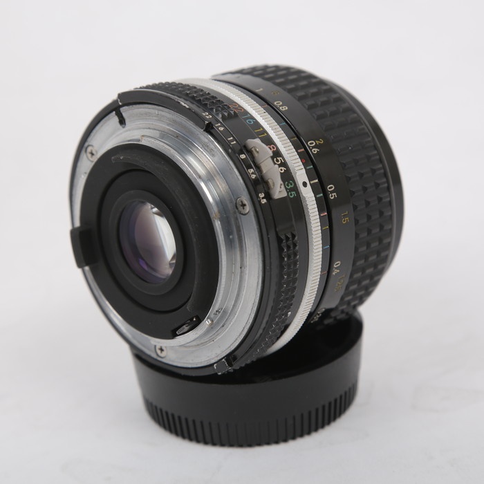 ニコン AI 28mm/F3.5 S