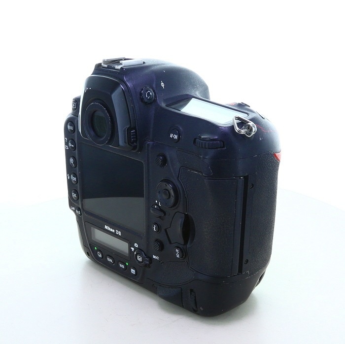 ニコン D5 ボデイ(XQD-TYPE)