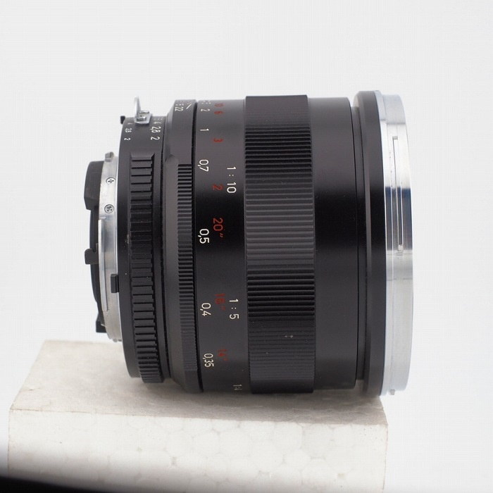 コシナ マクロプラナー50/2 ZF