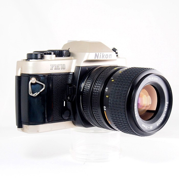 ニコン FM10 + Ai35-70