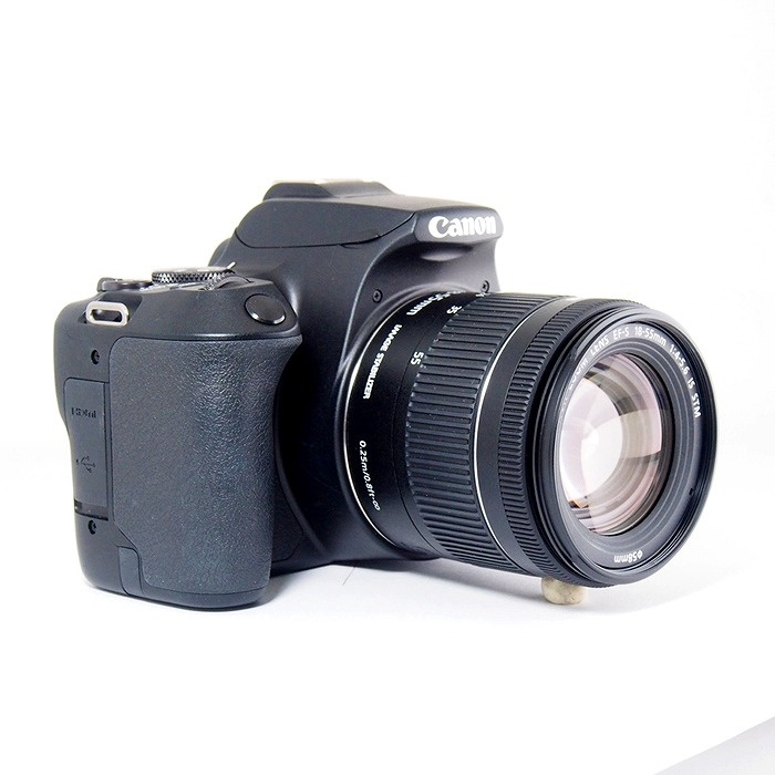 キヤノン EOS KISS X10/EF-S18-55 IS STM レンズキット