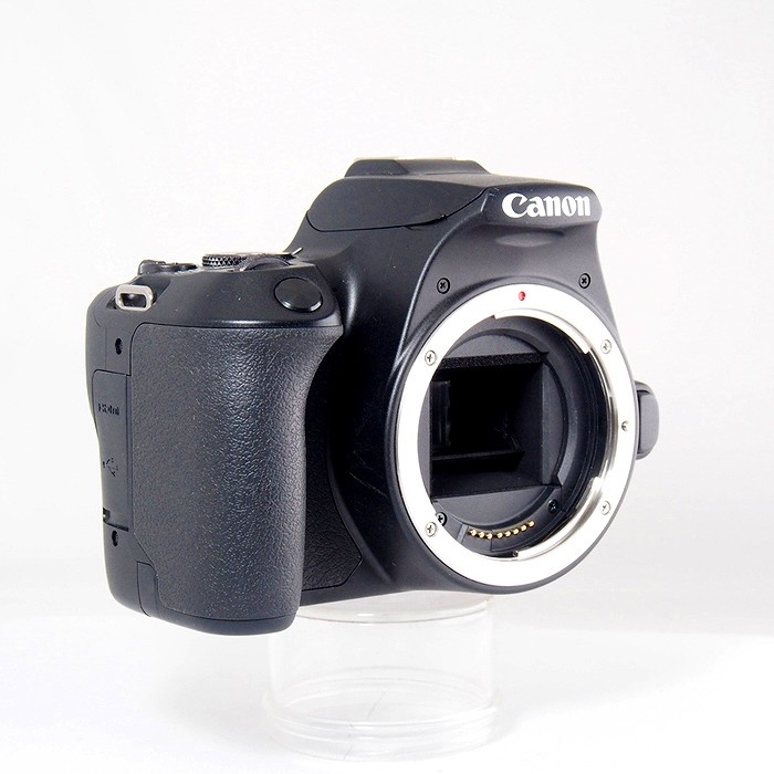 キヤノン EOS KISS X10