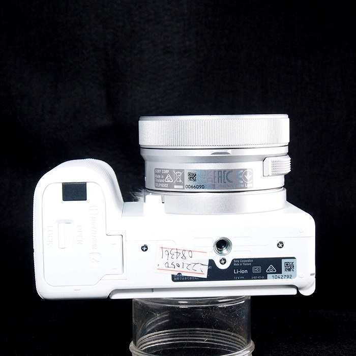 ソニー VLOGCAM ZV-E10M2K W ホワイト