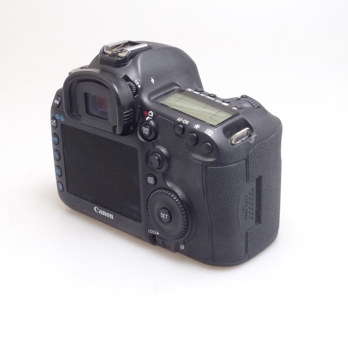 キヤノン EOS 5D MarkIII