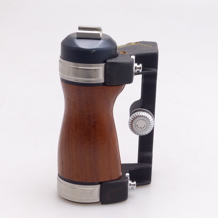 ペンタックス 67用グリップ