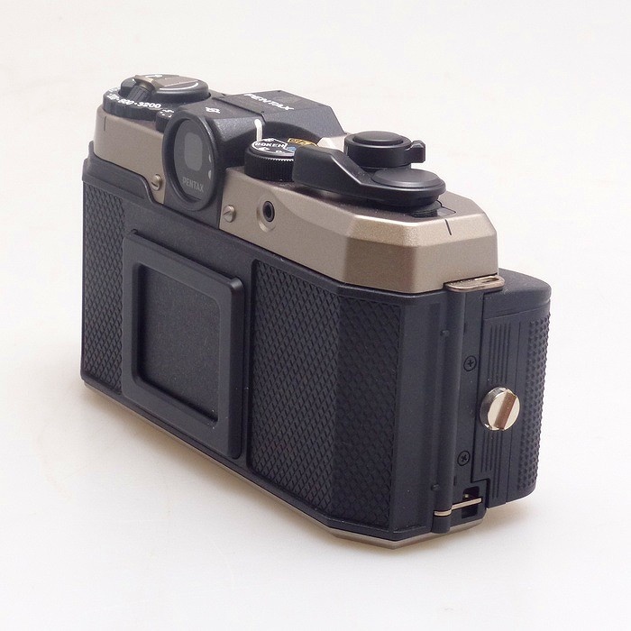 ペンタックス 17 ダークシルバー