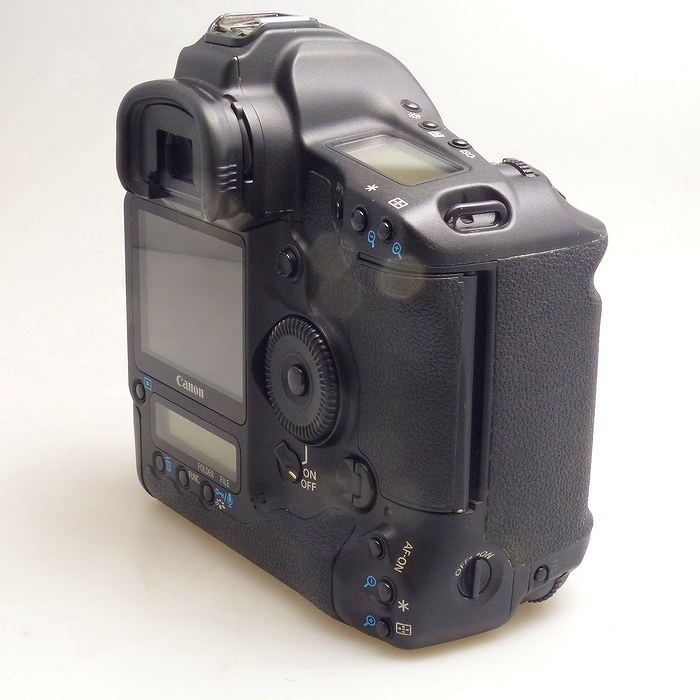 キヤノン EOS-1Ds MARKIII ボデイ