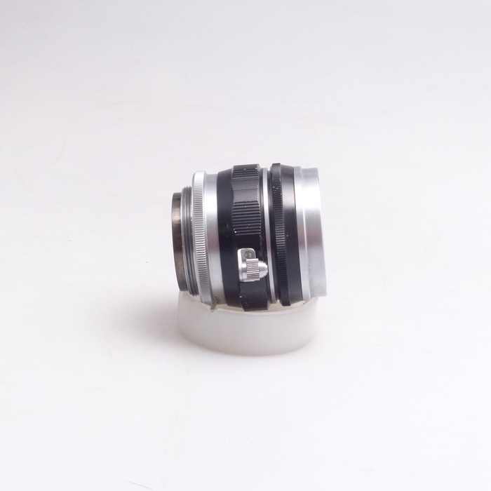 フジフイルム Fujinon L 50/F2 メートル表記 L39