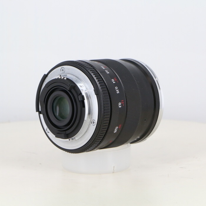 コシナ デイスタゴン T* 25/2.8 ZF.2