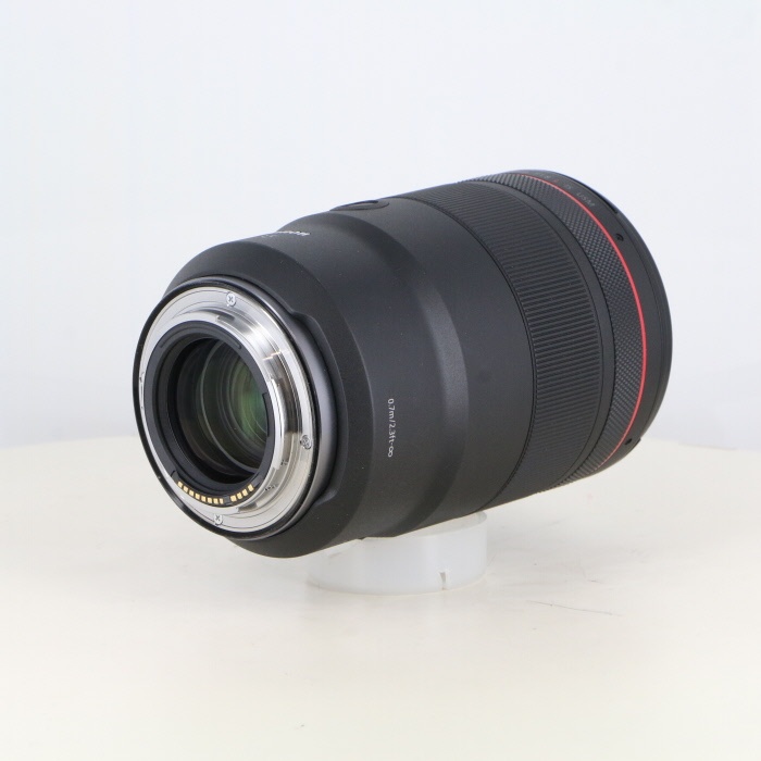 キヤノン RF135/1.8L IS USM