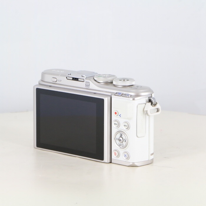 オリンパス E-PL10 ボデイ ホワイト