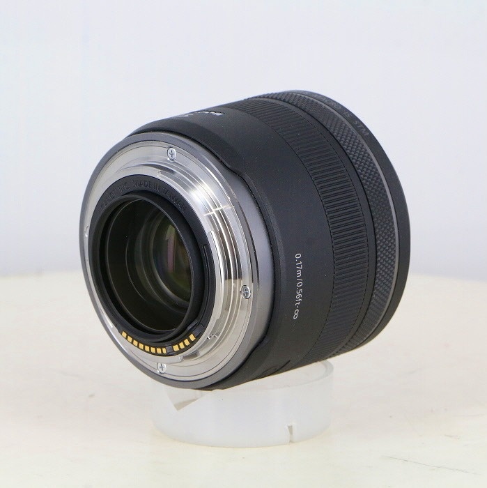 キヤノン RF35/1.8 マクロ IS STM