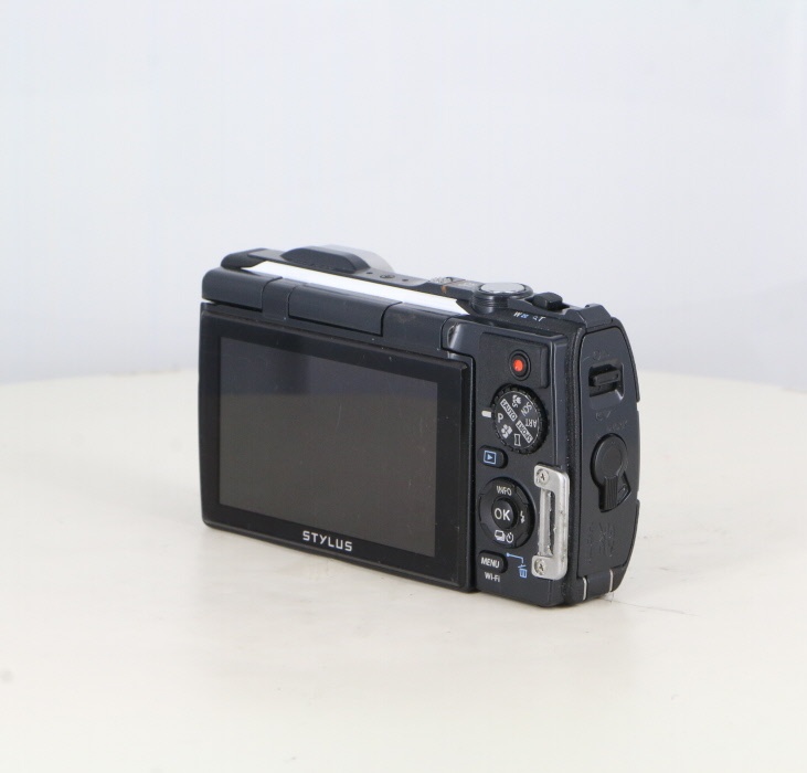 オリンパス STYLUS TG-870 TOUGH ホワイト