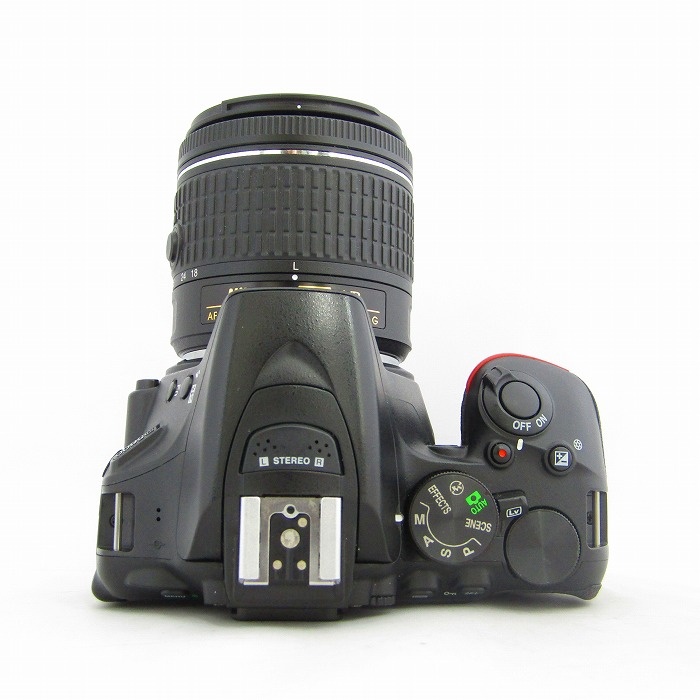 ニコン D5600+AF-P18-55VR レンズキツト