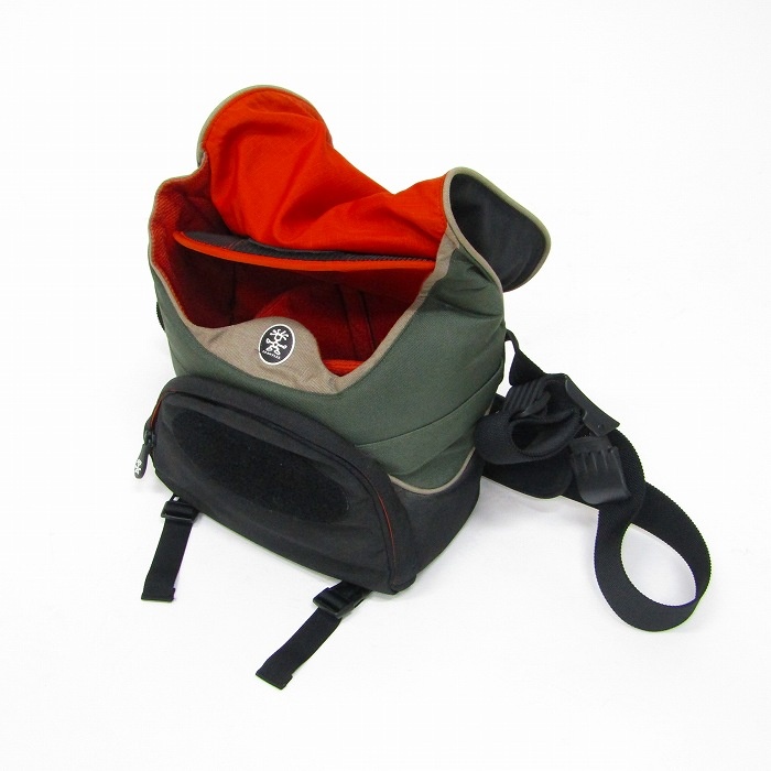 ソノタ クランプラー カメラバック