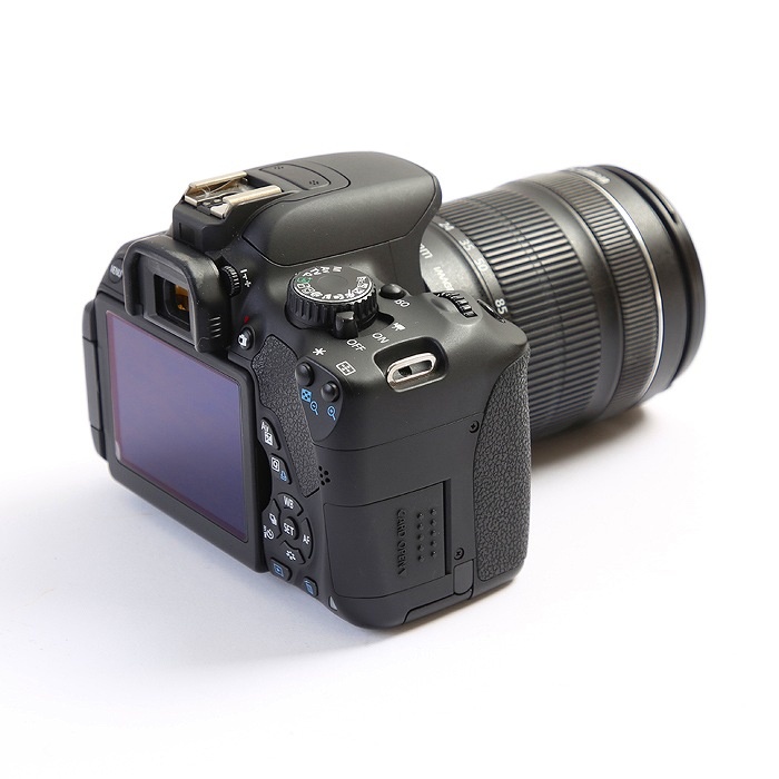 キヤノン EOS KISS X6I/18-135ISSTM キツト