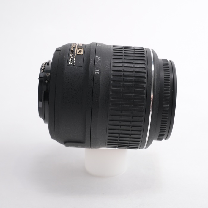 ニコン AF-S DX 18-55/3.5-5.6G VR