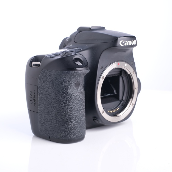 キヤノン EOS 70D ボデイ