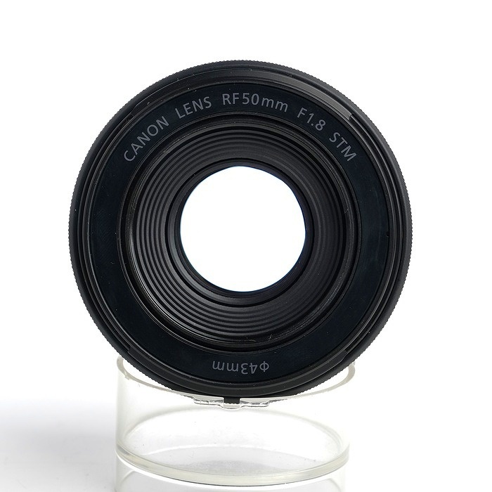 キヤノン RF50/1.8 STM