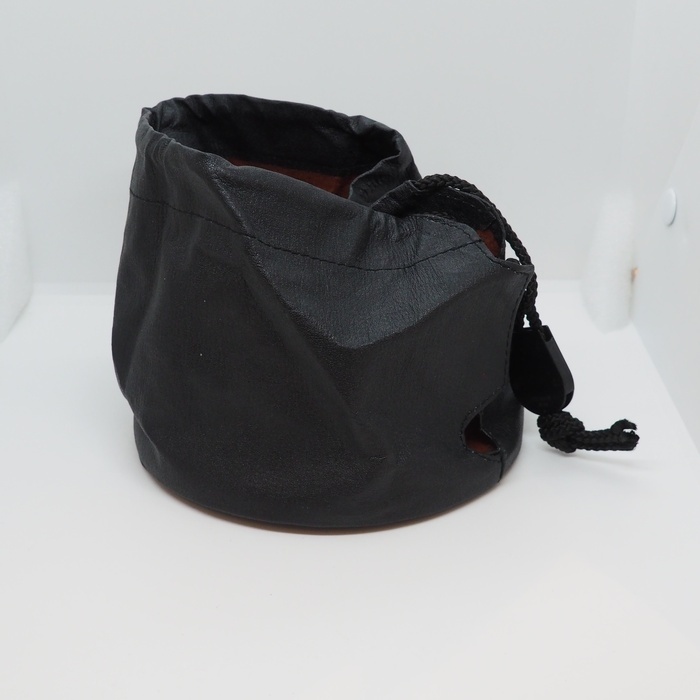 ニコン レザーフロントキャップ 300/2.8用