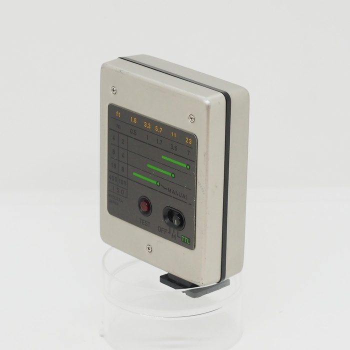 コンタックス TLA 140