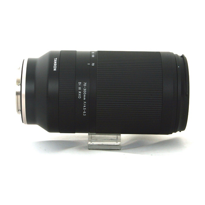 タムロン 70-300/F4.5-6.3 DI3 RXD A047SF