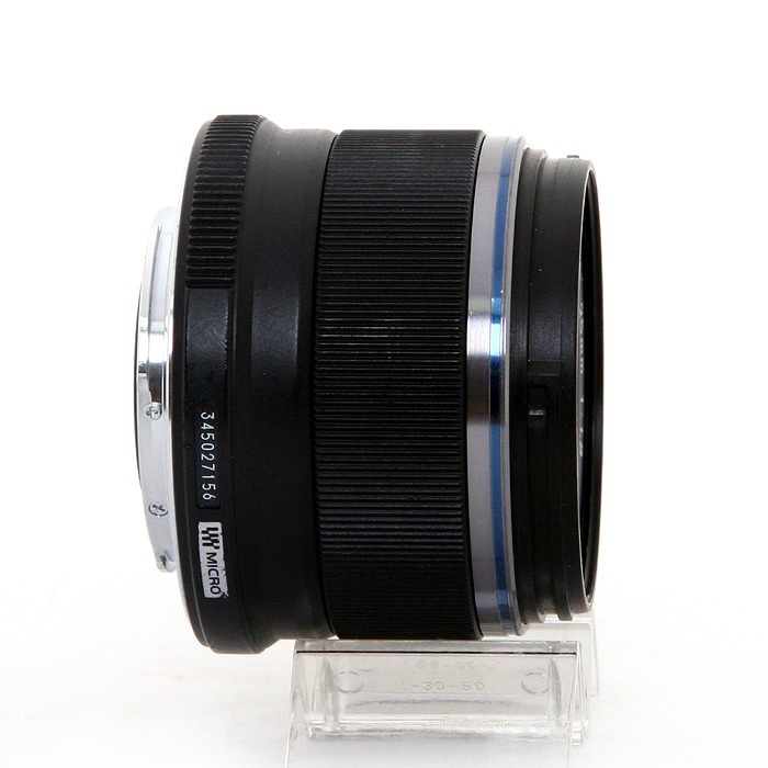 オリンパス M.ZUIKO DIGITAL 25/F1.8 BK