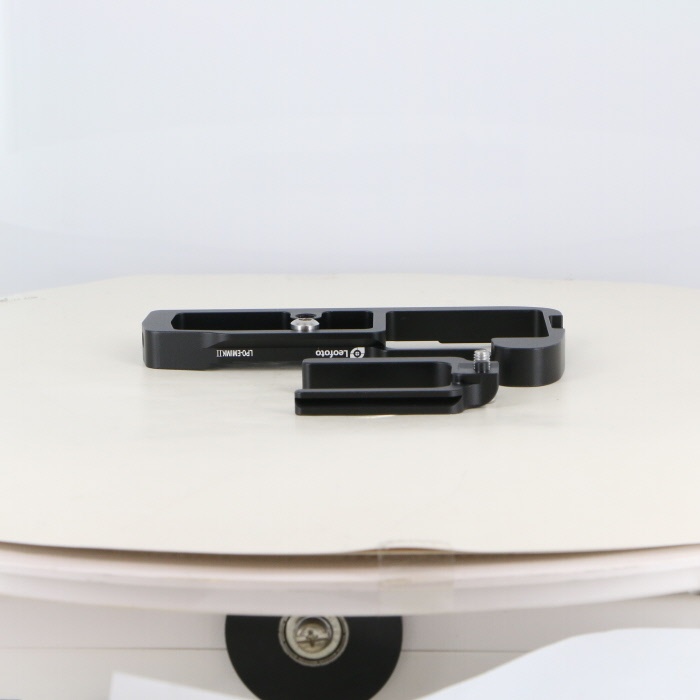 Leofoto LPO-EM1MKII L型プレート(E-M1 MKII)