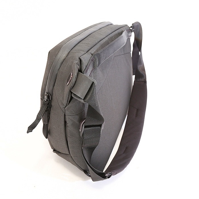 ピークデザイン エブリディスリング 10L ブラック