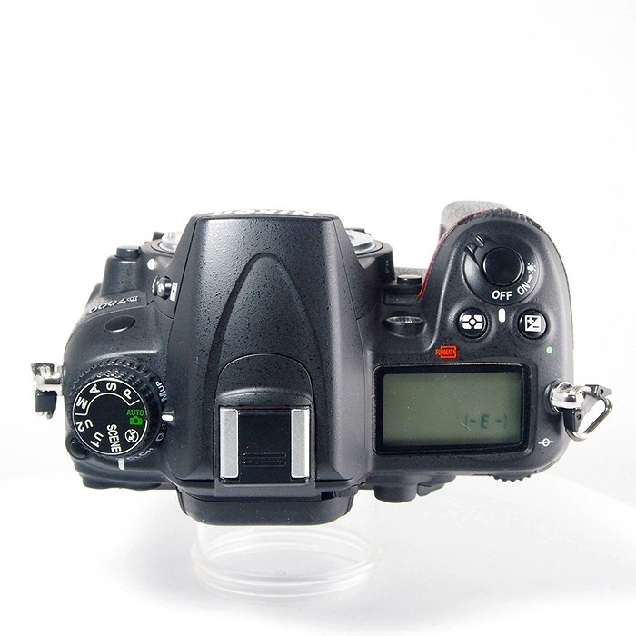 ニコン D7000