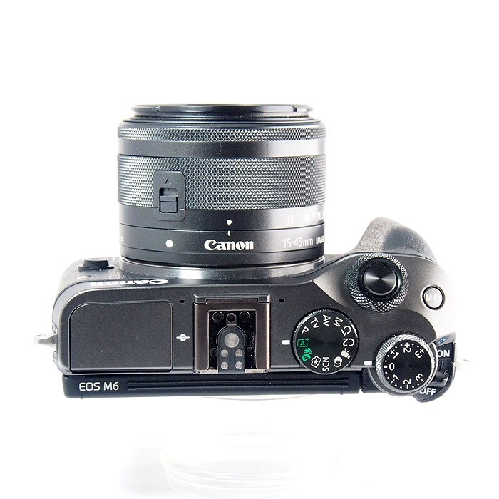 キヤノン EOS M6/EF-M15-45 IS STM キツト ブラツク