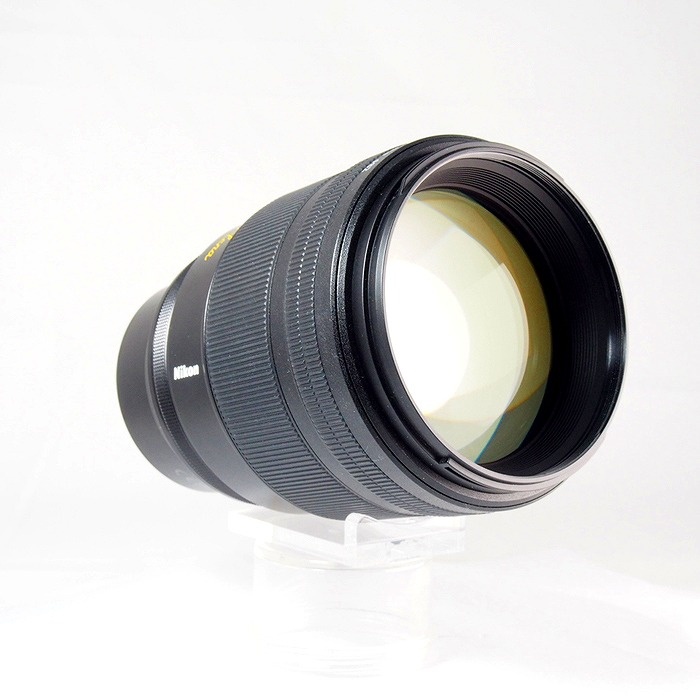 ニコン Z135/1.8 S PLENA