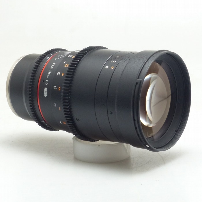 SAMYANG 135/T2.2 VDSLR ED UMC ソニーE