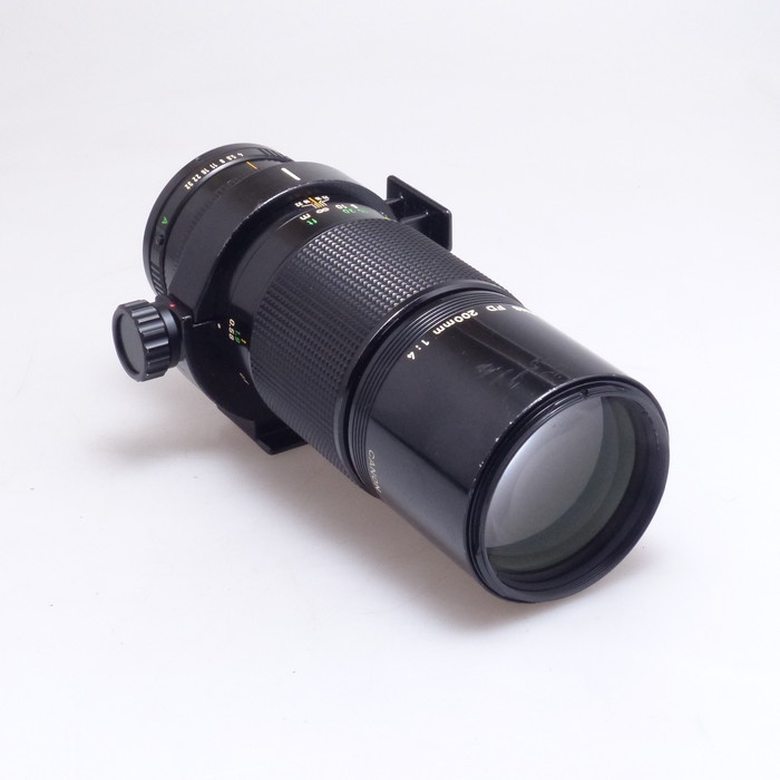 キヤノン New FD200/F4 マクロ